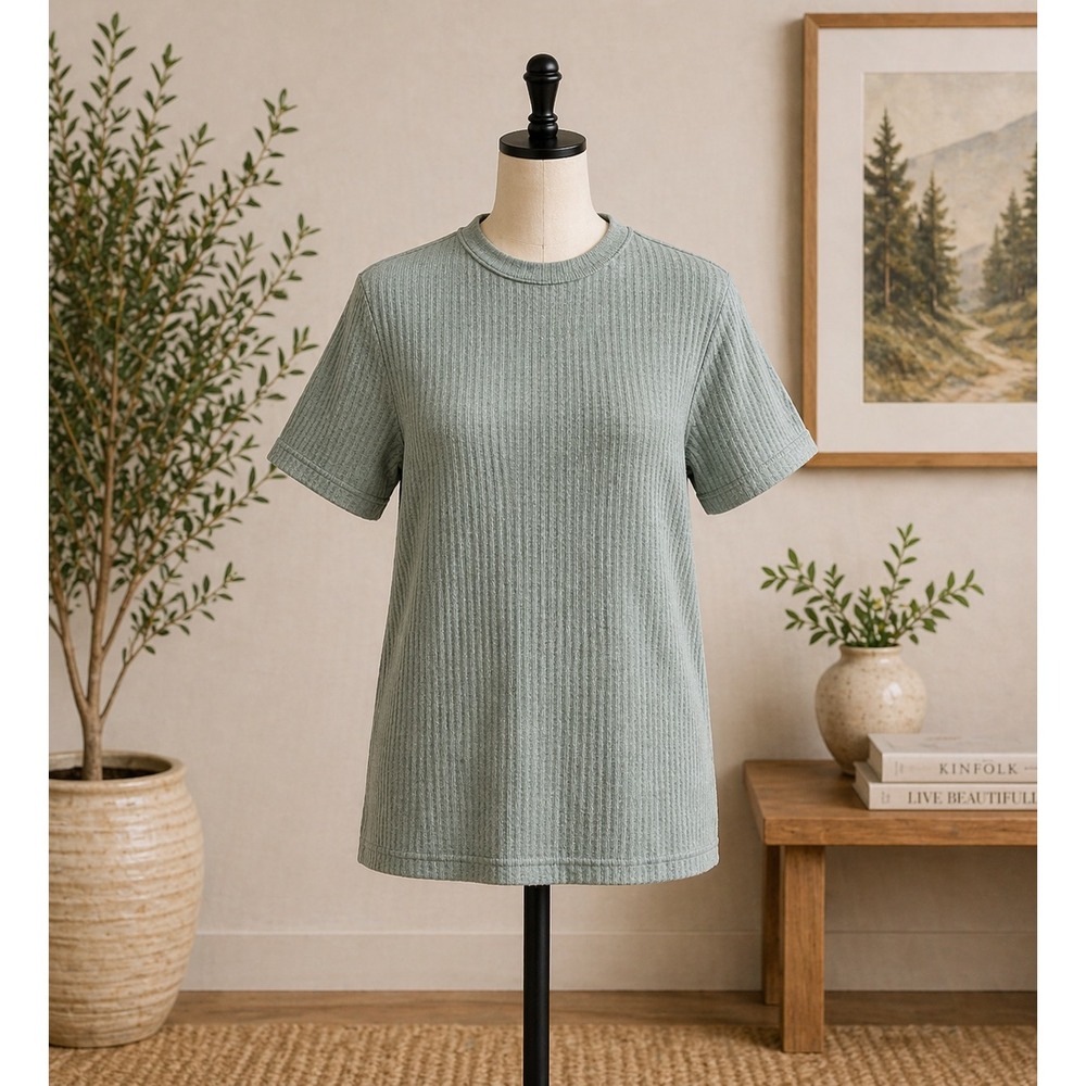 Sage Green Waffle Knit Mock Neck Short Sleeve‎ T-Shirt Size L